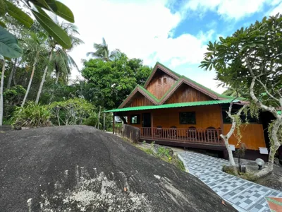 Chambre familiale avec cuisine — Tharathip Resort Koh Phangan - SHA Plus